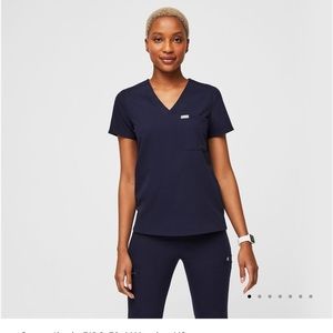 Womens Figs XS Scrub Top